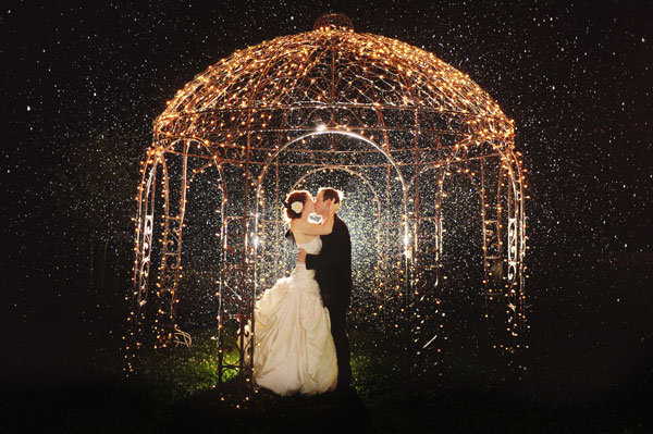 gorgeous rainy wedding photo