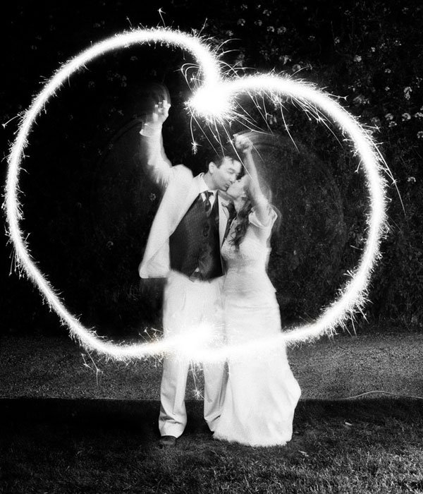 bride groom kissing