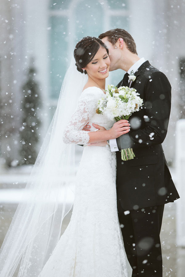winter wedding photo