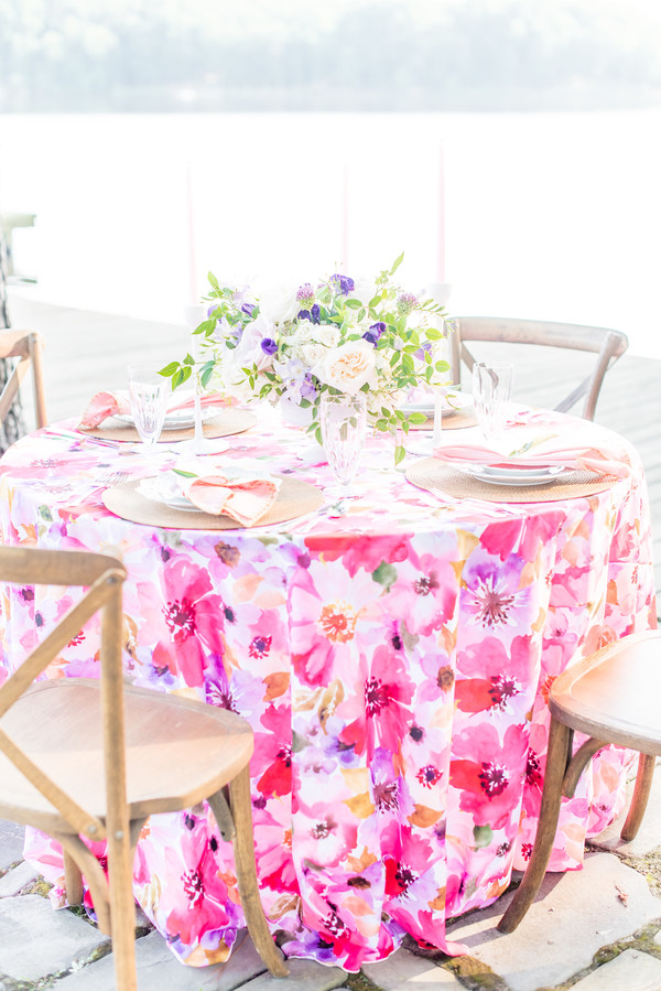 floral table cloth for wedding