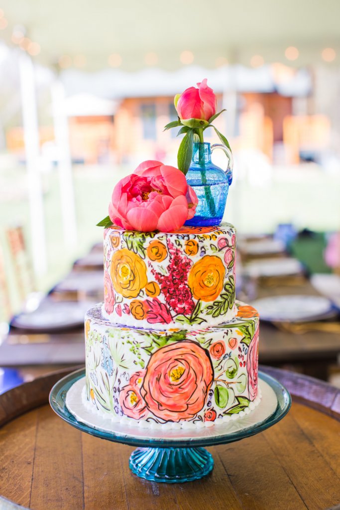modern airbrushed wedding cake