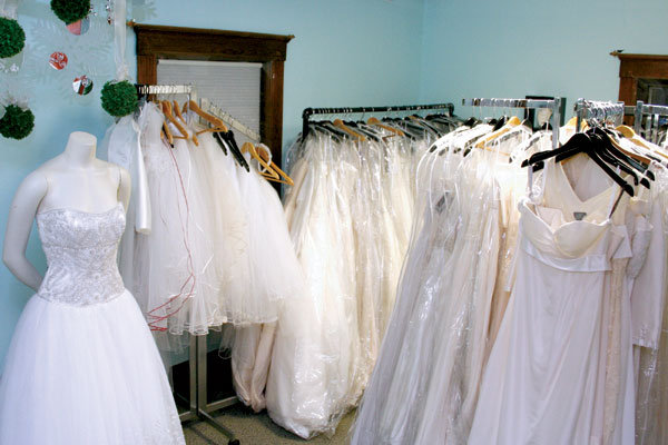 consignment wedding dresses