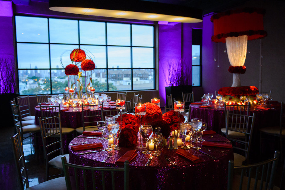 red roses weddng centerpiece