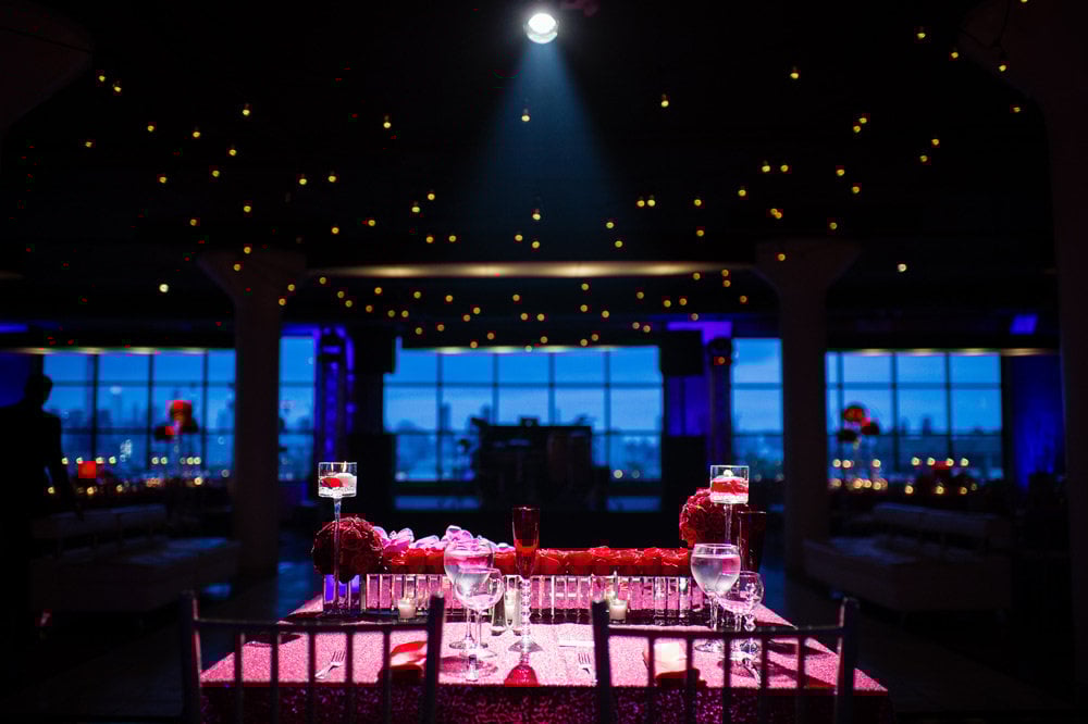 red roses weddng centerpiece
