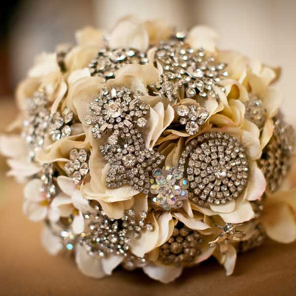 brooch bouquet Photo Credit Timecut Studios Memorable Music