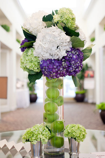 Elegant green and purple wedding 22