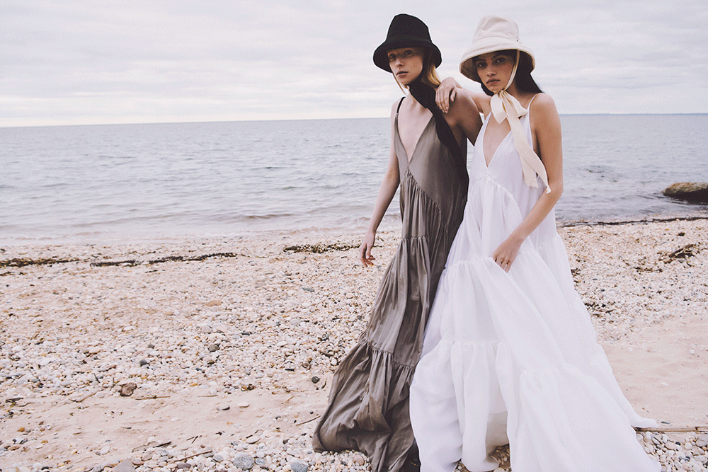 beach wedding dress