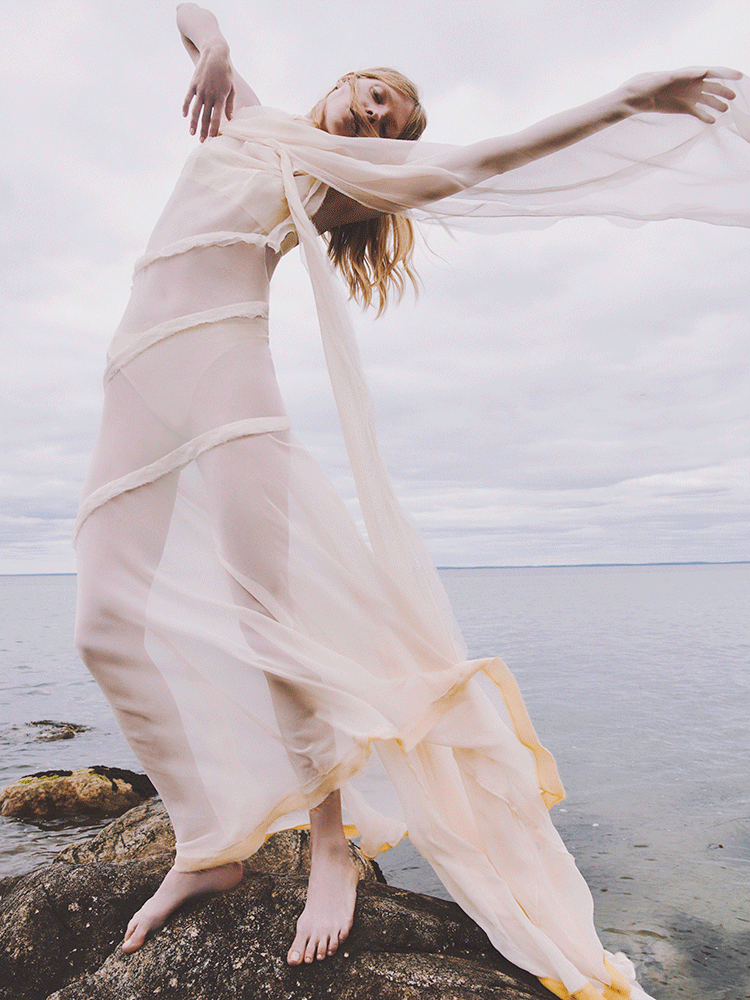 beach wedding dress