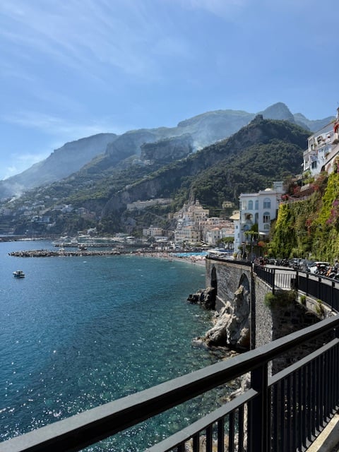 amalfi coast italy