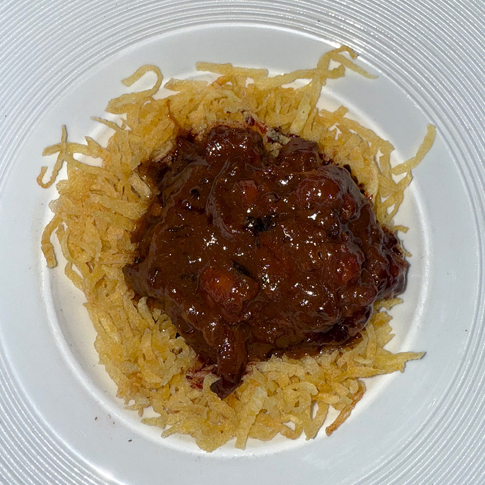 octopus with honey and fried potato chips