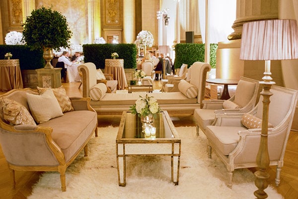 25 Creative Lounge Areas BridalGuide   269 2567 