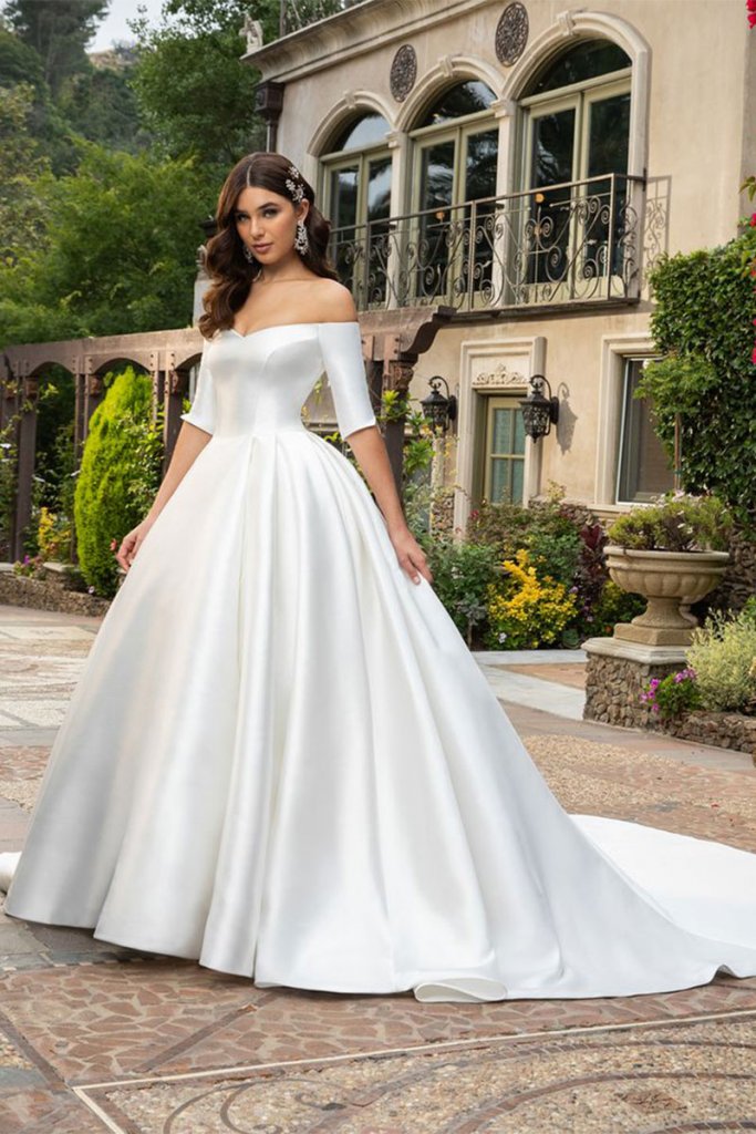 latest 2021 wedding gowns