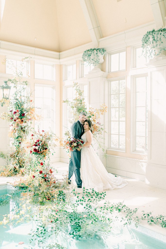 Wedding ceremony near pool