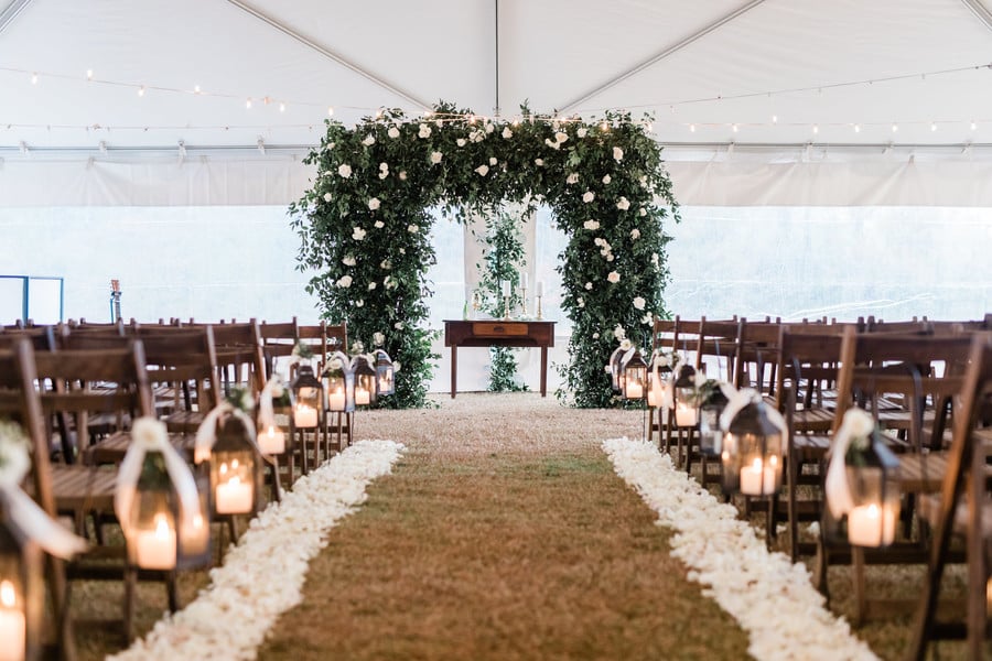 wedding ceremony arch