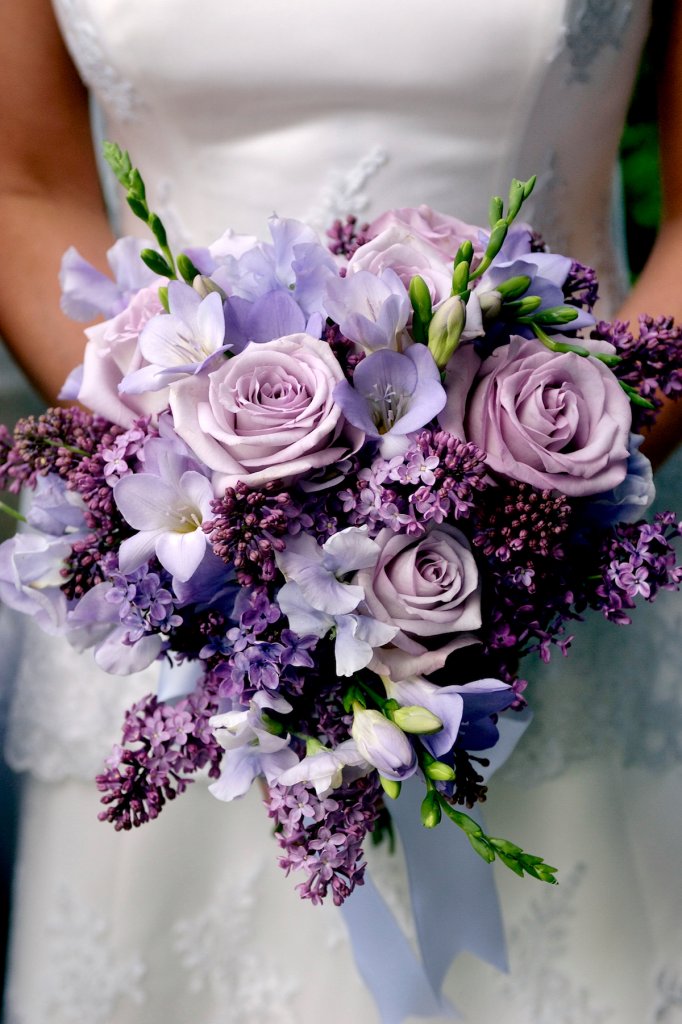 tammy-hughes-photography-ultra-violet-bouquet