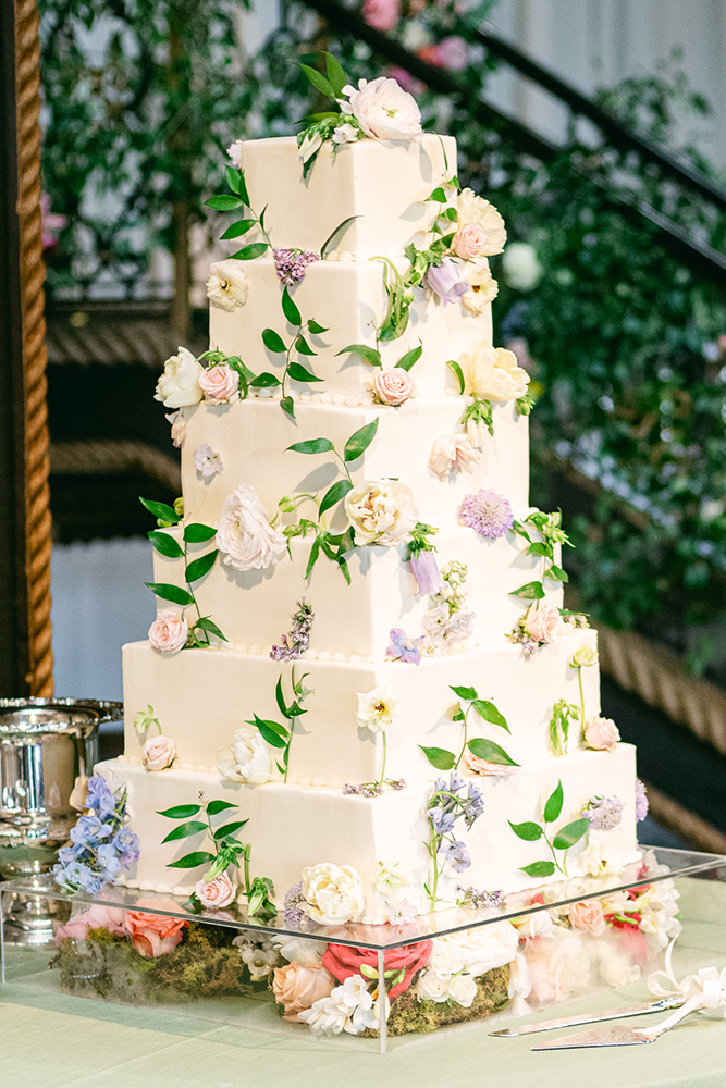 wedding cake