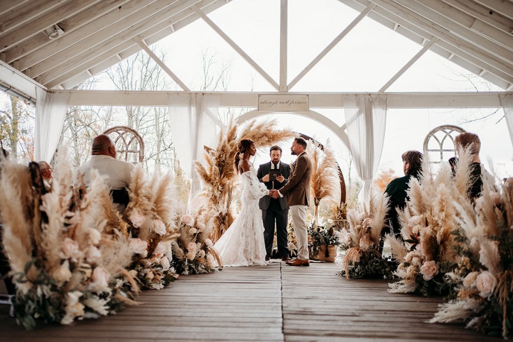 fall wedding ceremony