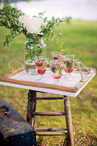 outdoor wedding cocktails