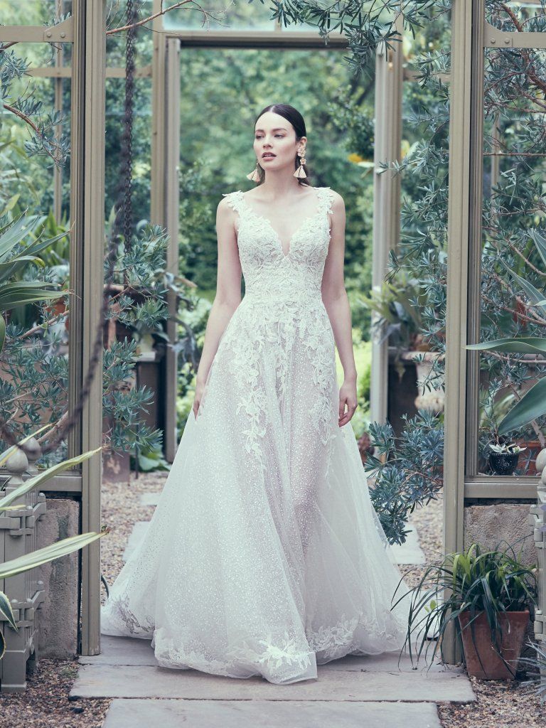Wedding Gowns 101 Learn The Silhouettes Bridalguide