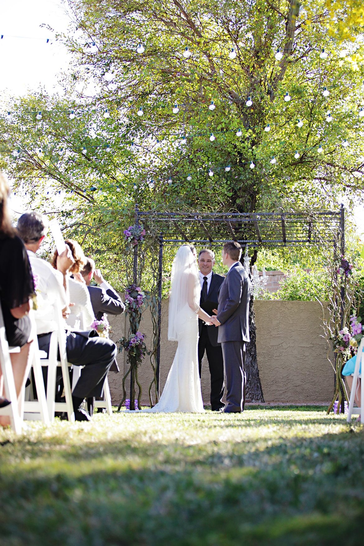 The Pros And Cons Of Throwing A Backyard Wedding Bridalguide