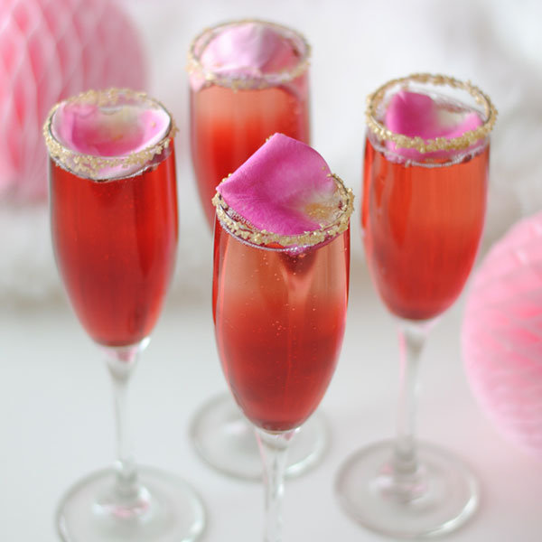 pink cocktails for wedding