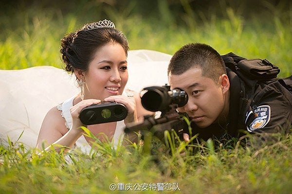 chinese swat officer wedding photos