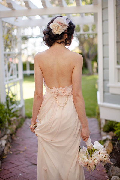 https://www.bridalguide.com/sites/default/files/blog-images/real-brides-speak-out/davia/set-the-date/wedding-gown_danielle-capito.jpg