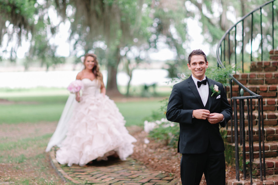 wedding first look