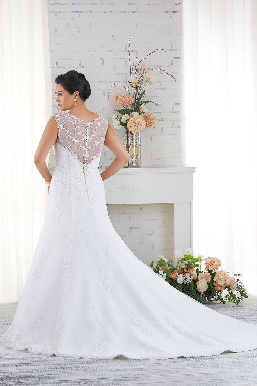 Style 1520  BridalGuide