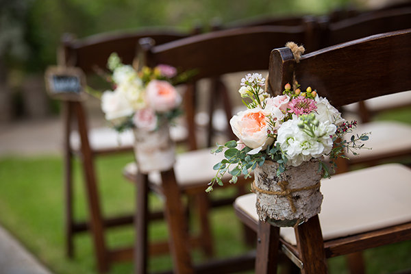 Cheery Ceremony Décor