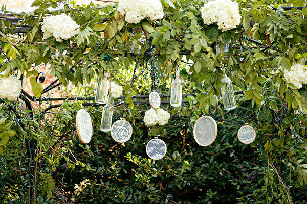 Cheery Ceremony Décor