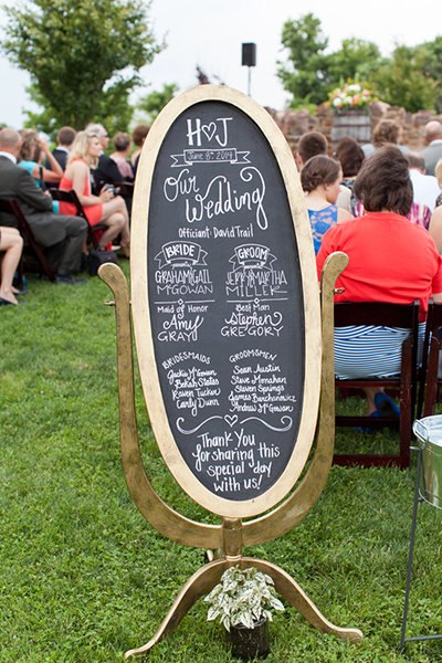 Cheery Ceremony Décor