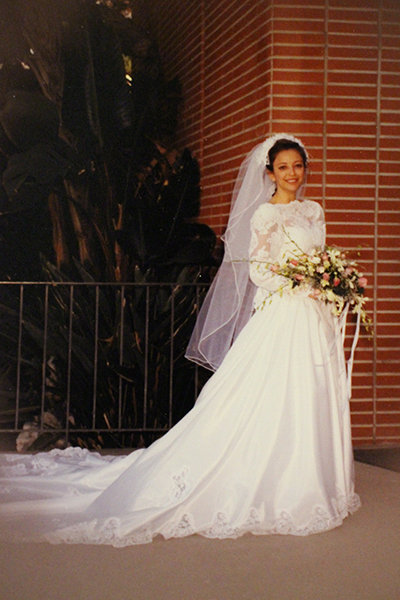 Like Mother, Like Daughter: Then-and-Now Wedding Photos | BridalGuide