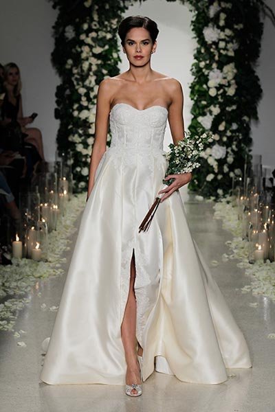 Top 10 Wedding Dresses With Slits 