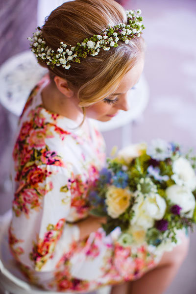 Skip: A traditional bridal veil Skip: A traditional bridal veil