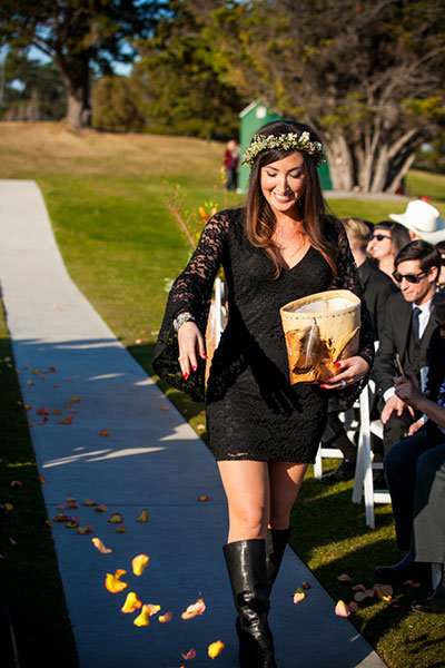 Skip: A traditional bridal party Skip: A traditional bridal party