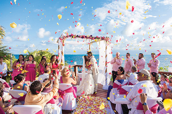 MEXICO─Every Night’s A Honeymoon!