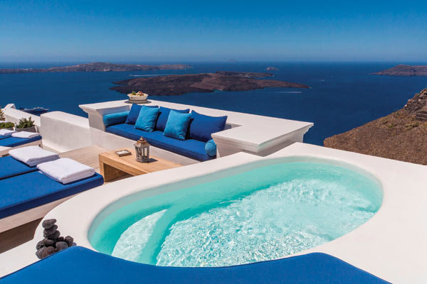 Sundowners on Santorini Sundowners on Santorini