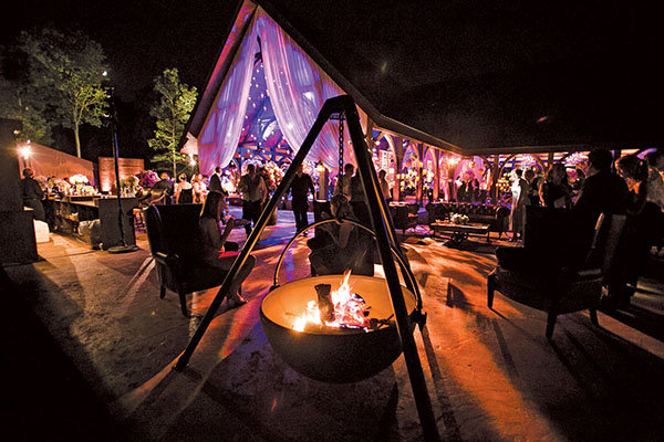 A Ravishing Reception A Ravishing Reception
