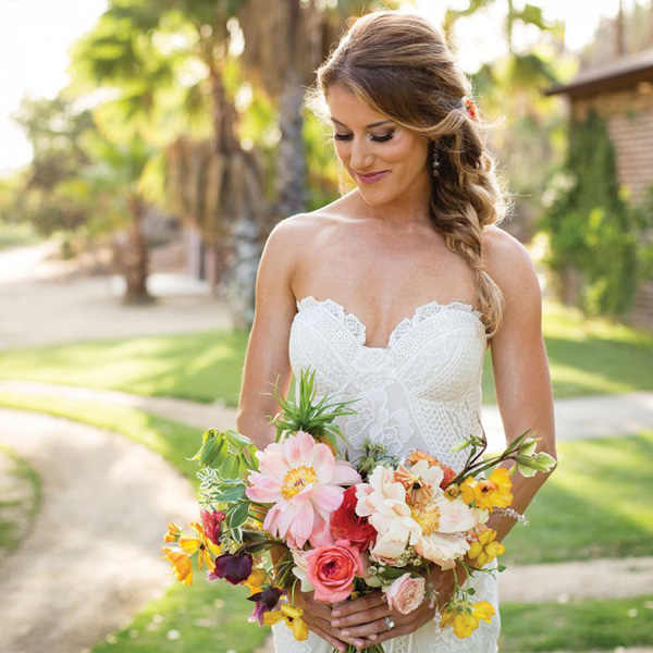 60 Beautiful Bridal Bouquets from Real Weddings | BridalGuide