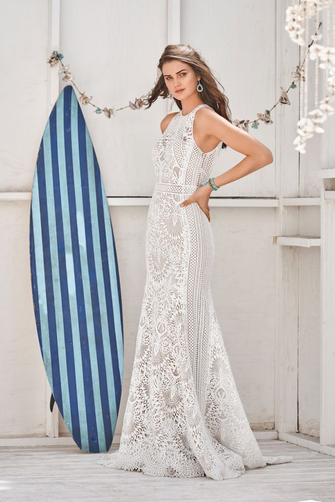 Lillian West, Style 6635
