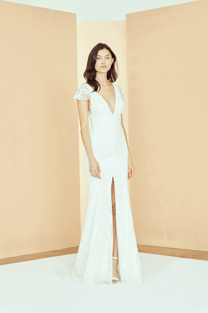 Nouvelle Amsale, Style Hannah 