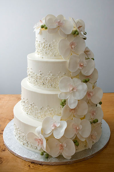 101 Amazing Wedding Cakes | BridalGuide