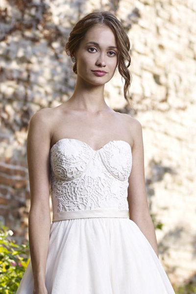 Fabrics: Guipure Lace