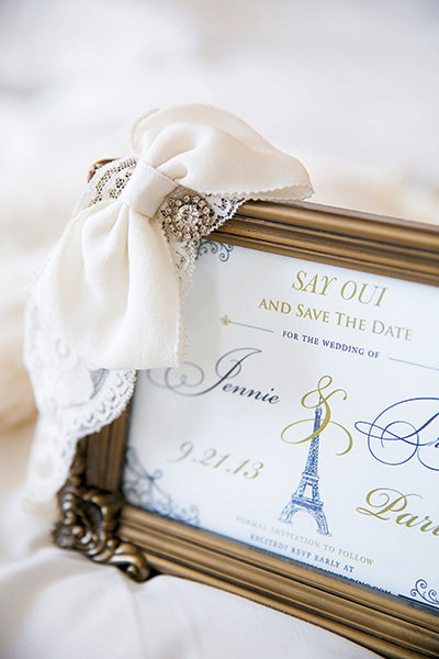 Let your site inspire your wedding look. 