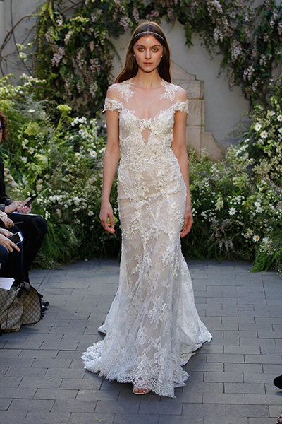 Stunning Wedding Gowns With a Scoop Neckline | BridalGuide