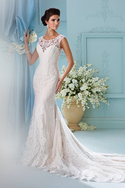 Classic Elegance: Bateau Wedding Dresses | BridalGuide