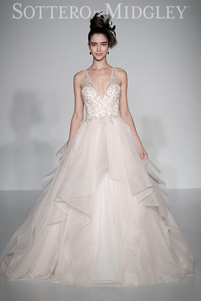 Feminine and Romantic Wedding Gown