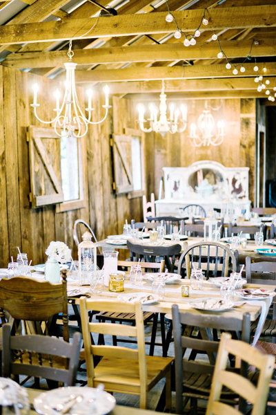 50 Rustic Wedding Decorations | BridalGuide