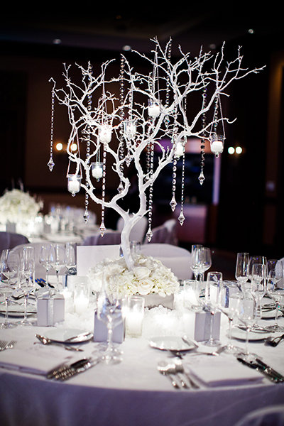 50 Seasonal Winter Wedding Décor Ideas | BridalGuide